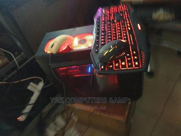 Desktop Computer Gigabyte GB-BKi3A-7100 16GB Intel Core I7 HDD 1T