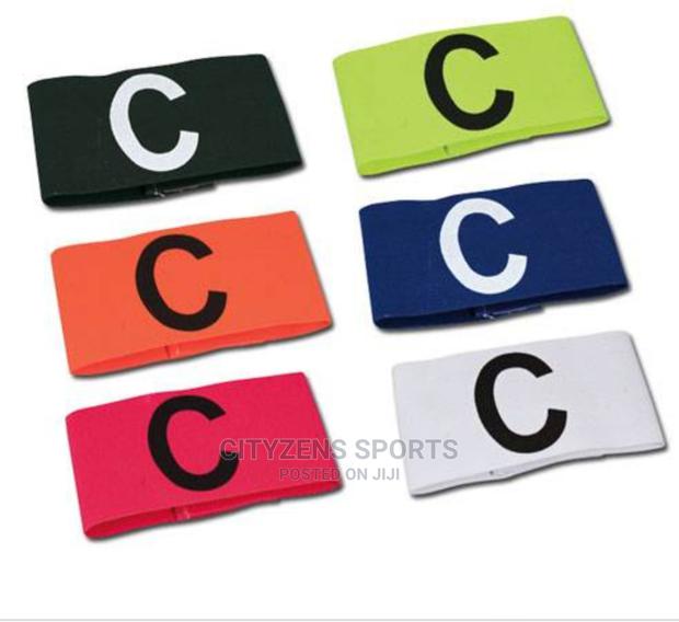 Captain Band · Photo 2