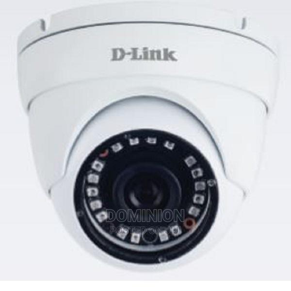 DLINK DCS-F4604E 4MP Full HD Indoor Poe Dome · Photo 2