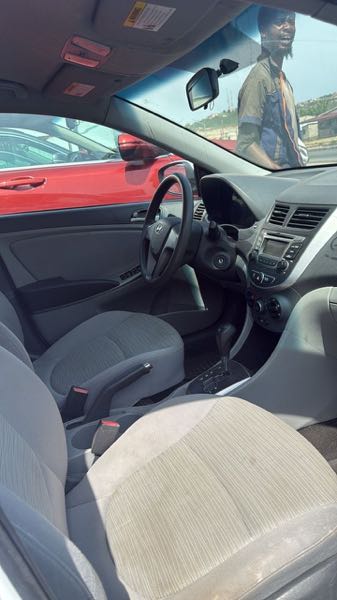 Hyundai Accent SE Sedan 2017 White