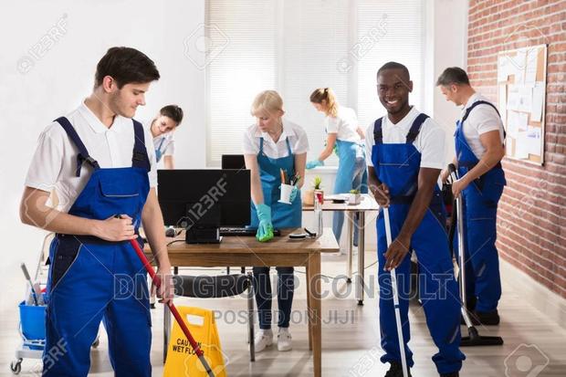 Call CLEANERS/ Houses Offices · Photo 4