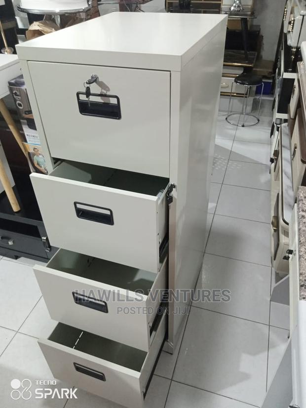 Cabinet With Safe · Photo 2