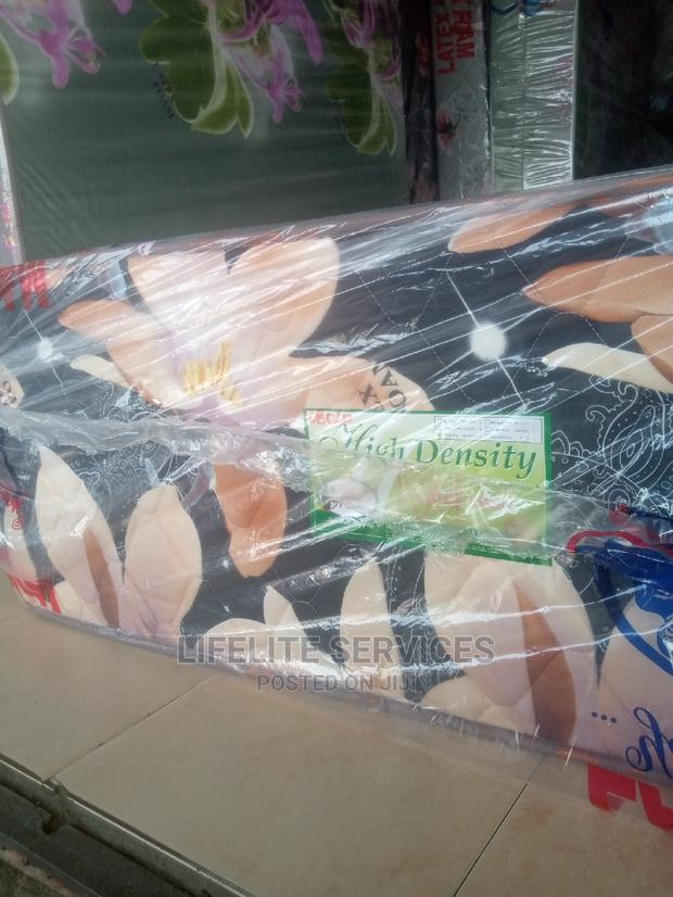 High Quality Mattress ~ 20inches Double