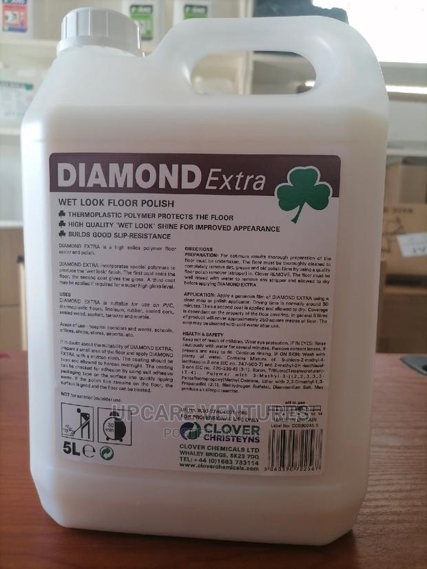 Clover Diamond Extra Wet Look Floor Polish · Photo 3