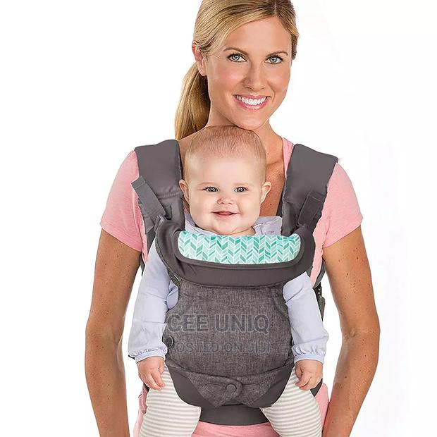 4 in 1 Infantino Carrier · Photo 4
