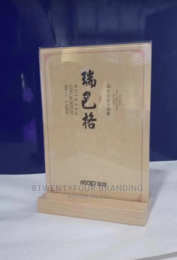 Table Top Display Stand (A5 A6)