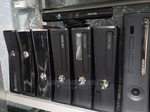 Xbox 360 Consoles · Photo 4