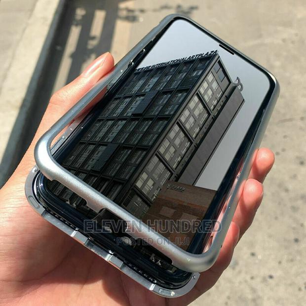 Huawei Y9 Magnetic Case · Photo 3
