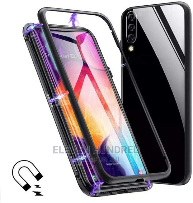 Huawei Y9 Magnetic Case · Photo 4