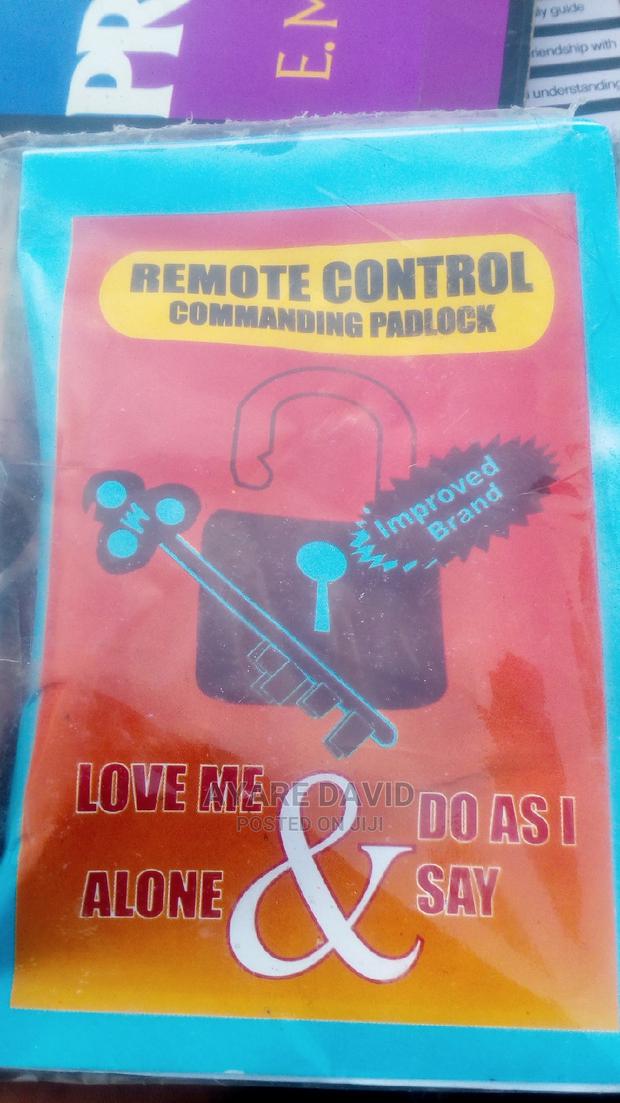 Love Me Alone and Do as I Say · Photo 4