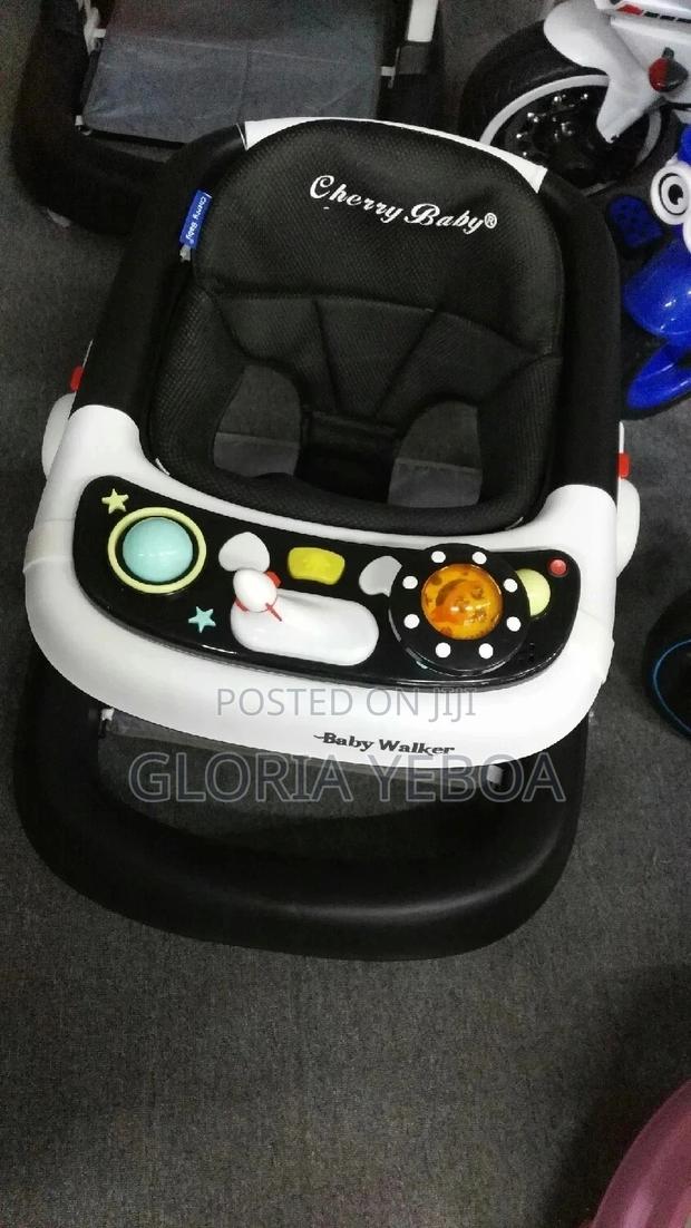 Baby Walker · Photo 2