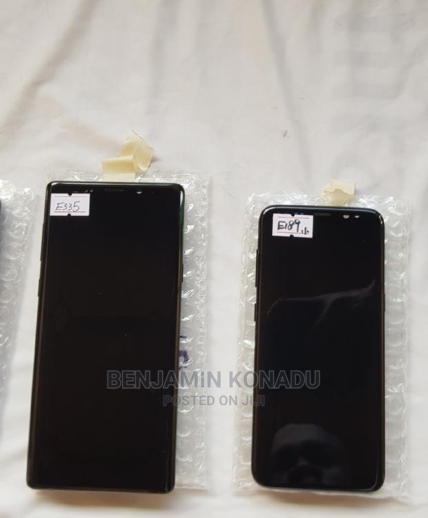 Screen S9 Plus Samsung Screen in Frame · Photo 4
