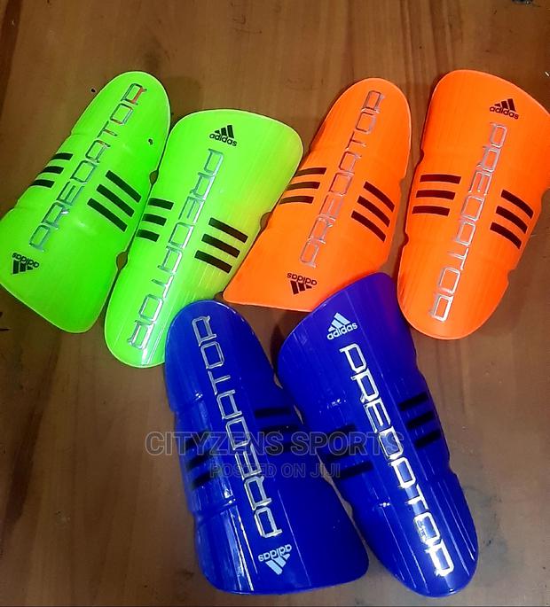 Adidas Predator Shinquard · Photo 2