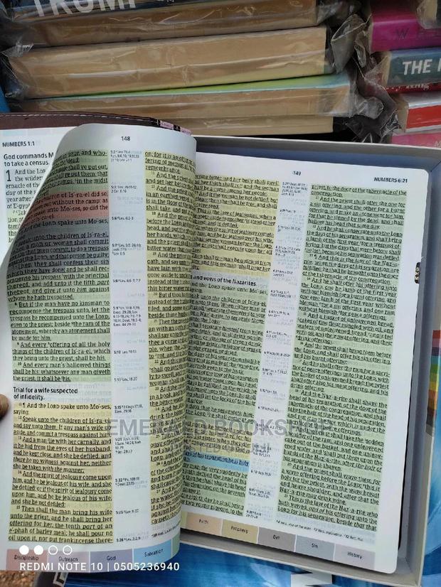 Holman Study Bible Kjv · Photo 2