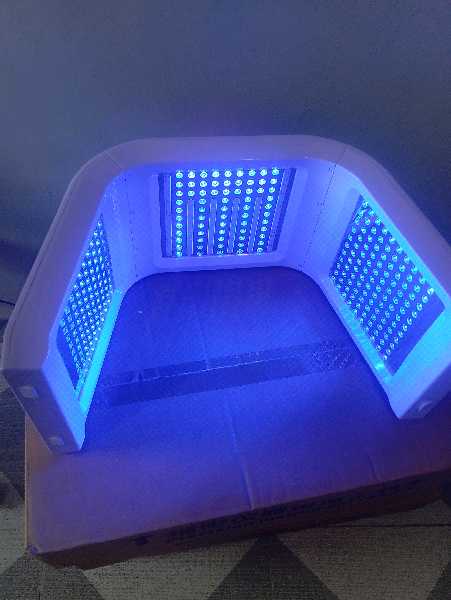 7 in-1 Led Face and Neck Mask