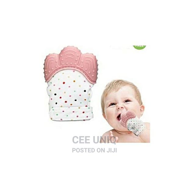 Teething Mittens · Photo 4