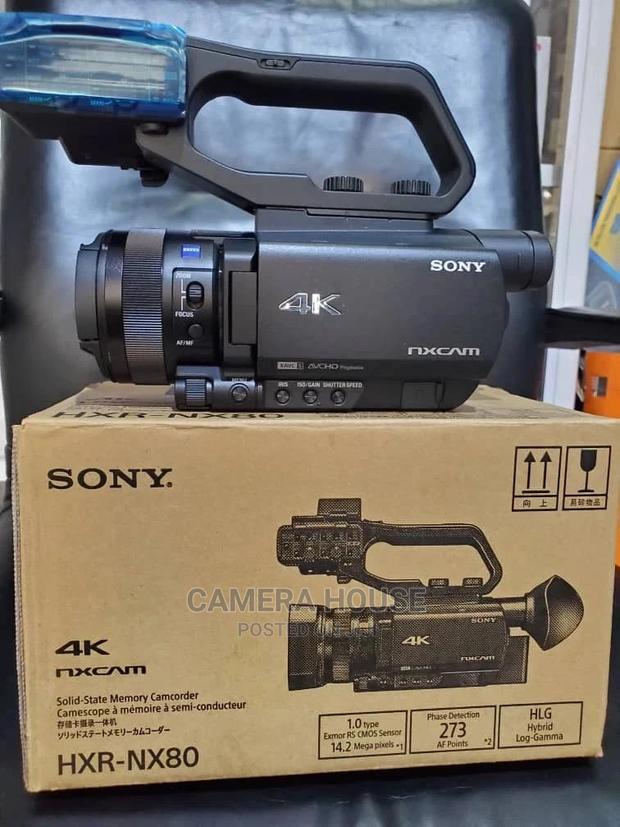 Sony Hxr-nx80 Professional Camcorder · Photo 2