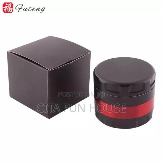 Big 4in1 Layers Herb Grinder / Crusher · Photo 2