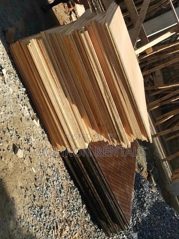 Decking Materials for Rent · Photo 2