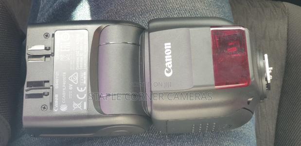 Canon 430EX III-RT Speedlight · Photo 3