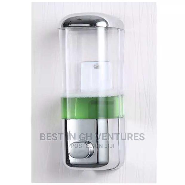 500ml Manual Soap/Sanitizer Dispenser · Photo 2