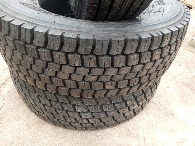 Tires 285/70r19.5 photo 3