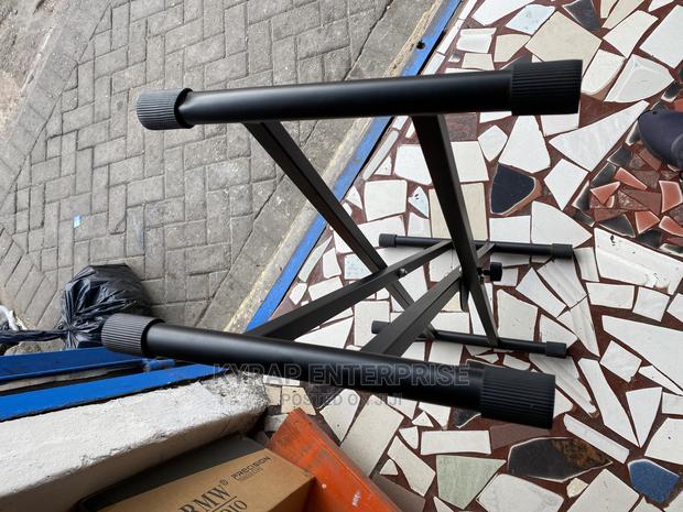 Keyboard Stand · Photo 3