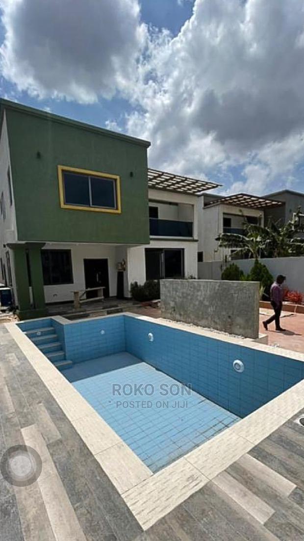 4bdrm Duplex in Dr Roko, East Legon for Sale · Photo 4