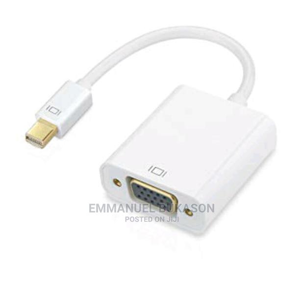 Mini Display Port to VGA Converter · Photo 2