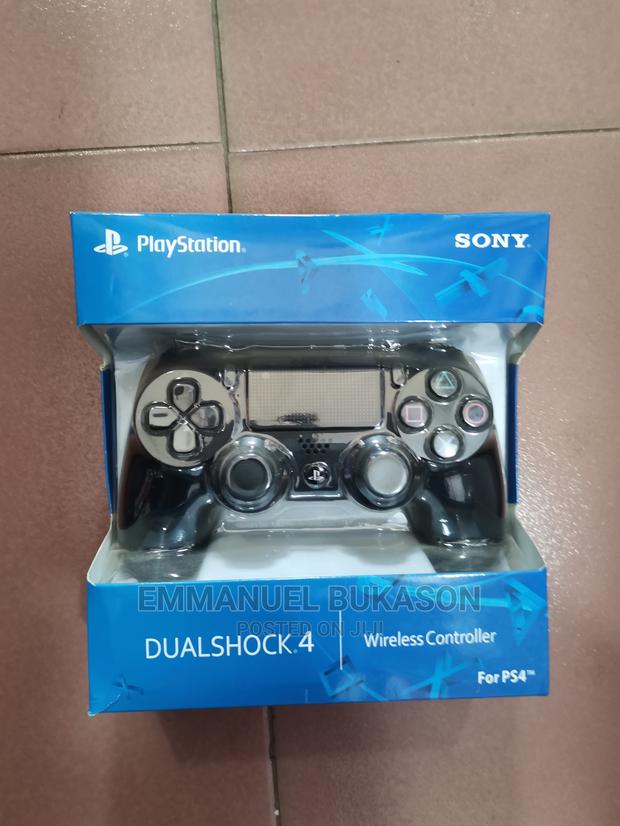 Ps4 Game Controller · Photo 4