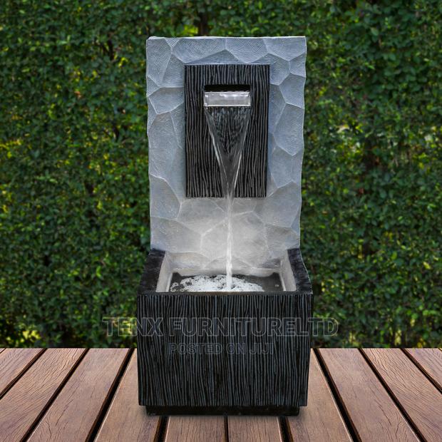 Water Fountain 907 · Photo 3