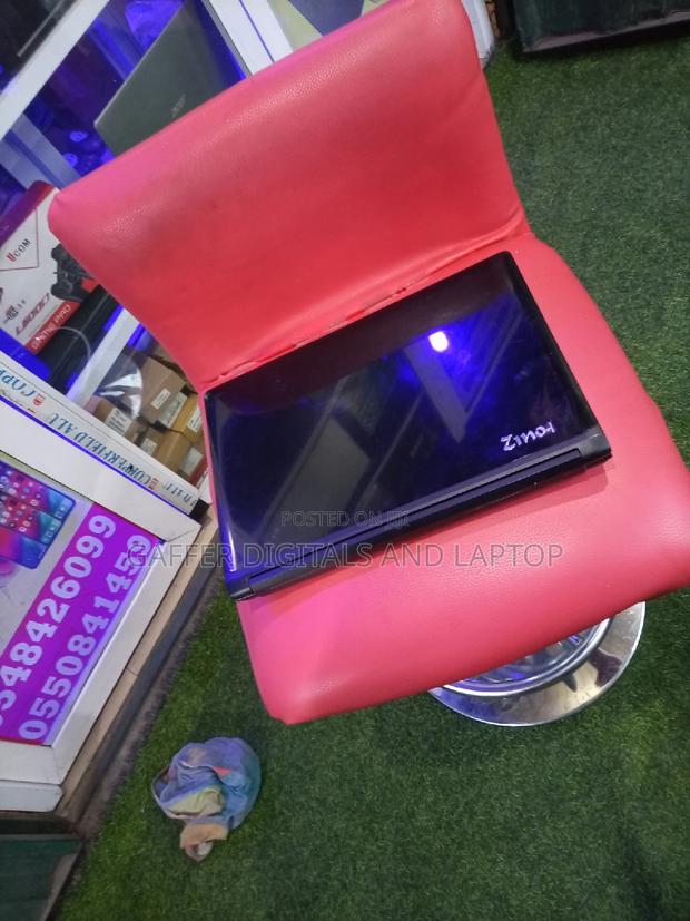 New Laptop Zinox 7 Elite 4GB Intel Core 2 Duo HDD 160GB · Photo 1