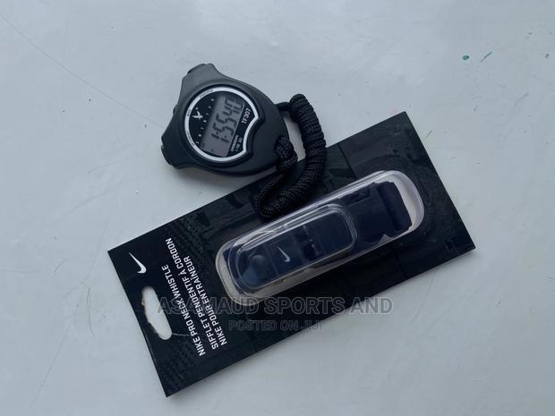 Original Stop Watch With Whistle at Cool Price · Photo 4