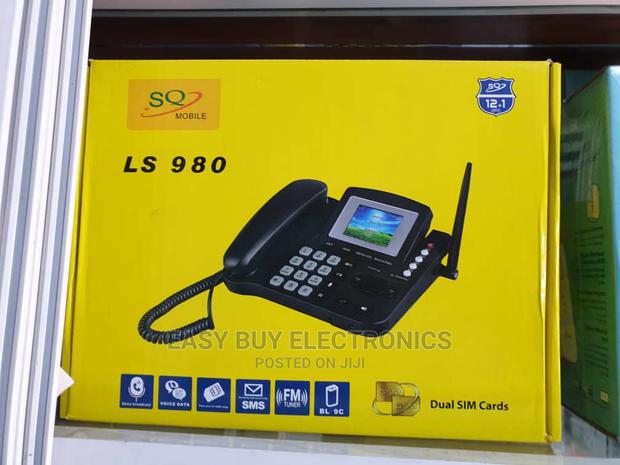 SQ 980 Dual Desk Phone · Photo 4