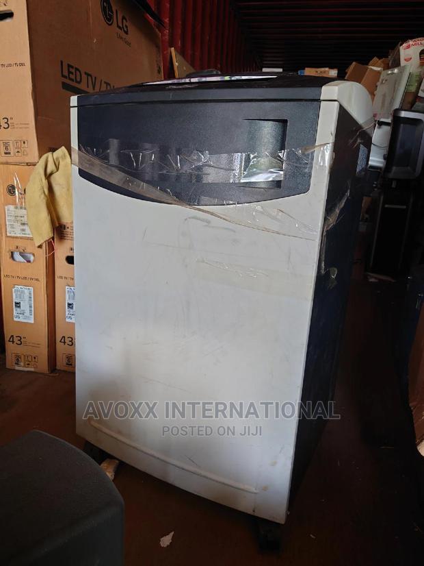 Fellowes C-420c Office Cross Cut Paper Shredder