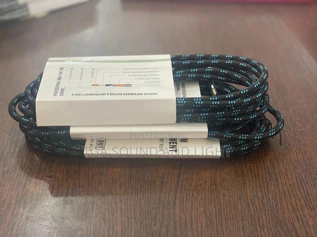 Original Trs To Trs Guitar Cable From Usa · Photo 3