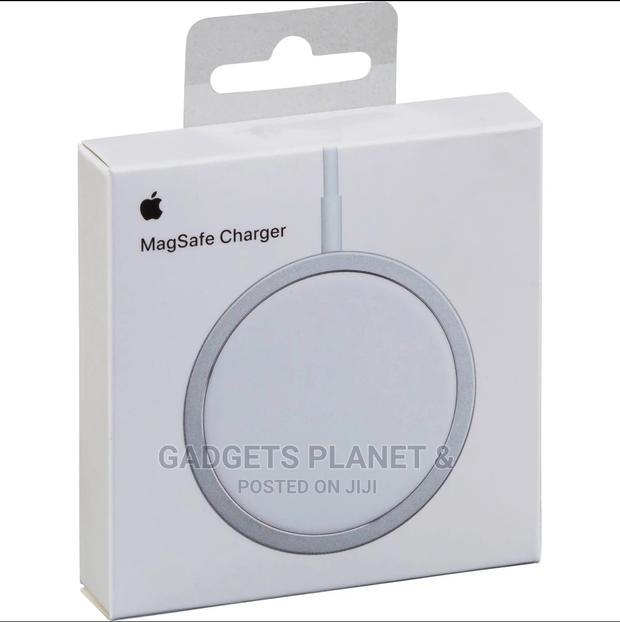 Magsafe Charger for iPhones · Photo 4