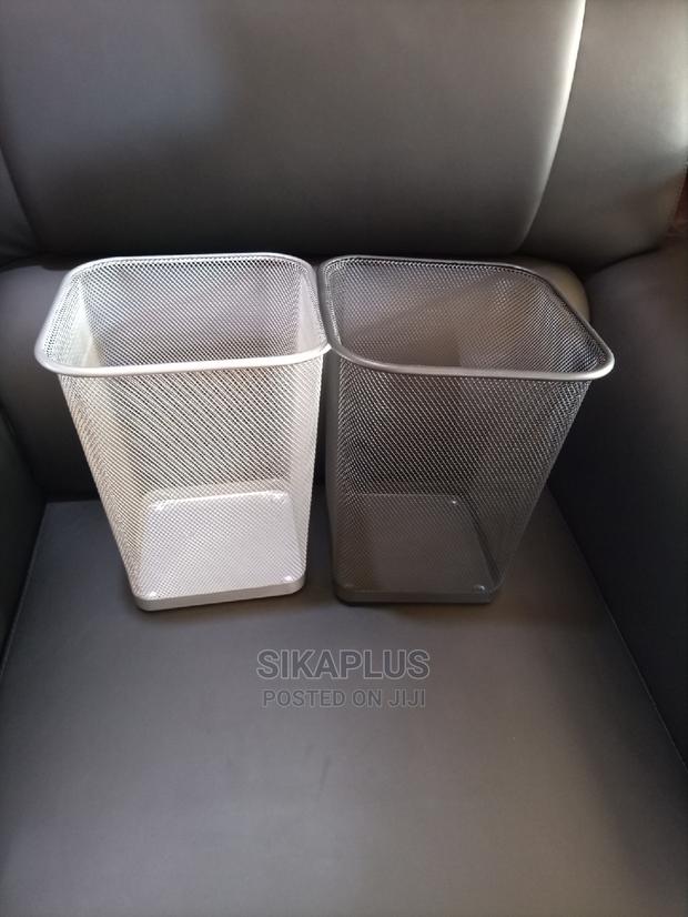 Square Type Mesh Waste Basket · Photo 2