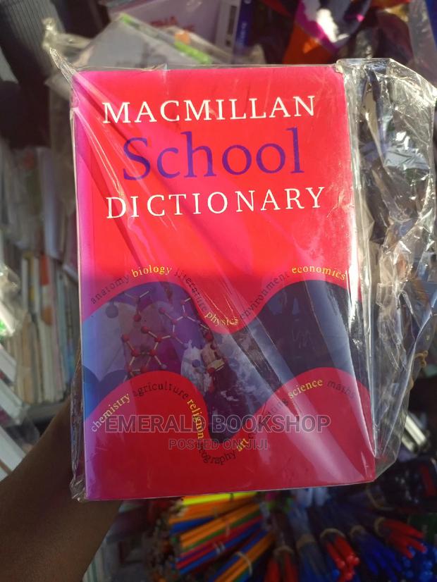 Macmillan School Dictionary · Photo 2