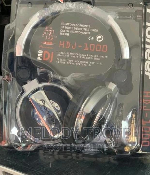 Pioneer HDJ 1000 Headphones · Photo 4