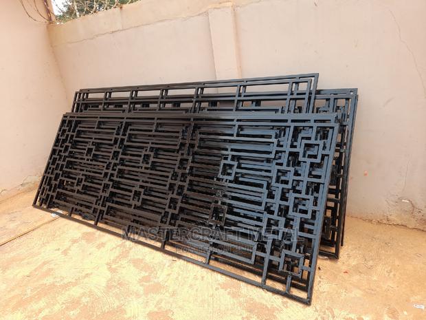High Quality Window Bulgarproof photo 2