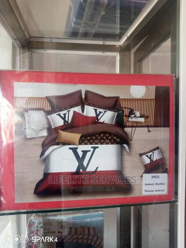 Bedsheet- Designer (Large Size) · Photo 2
