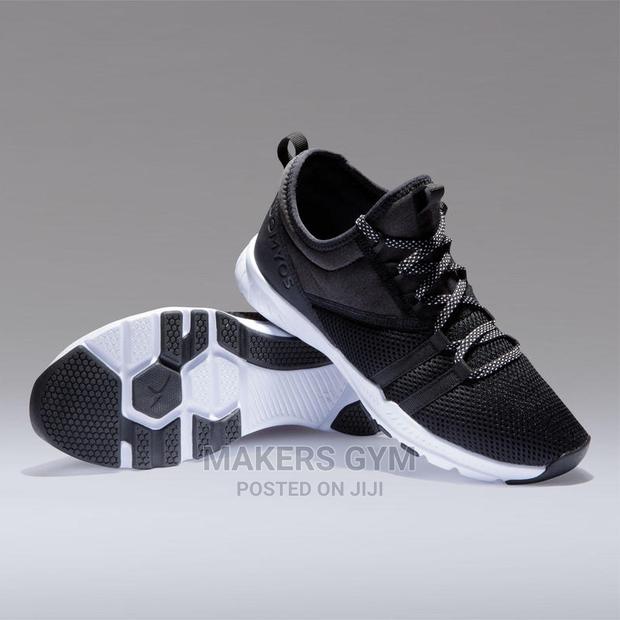 Gym Shoes Women's · Photo 4