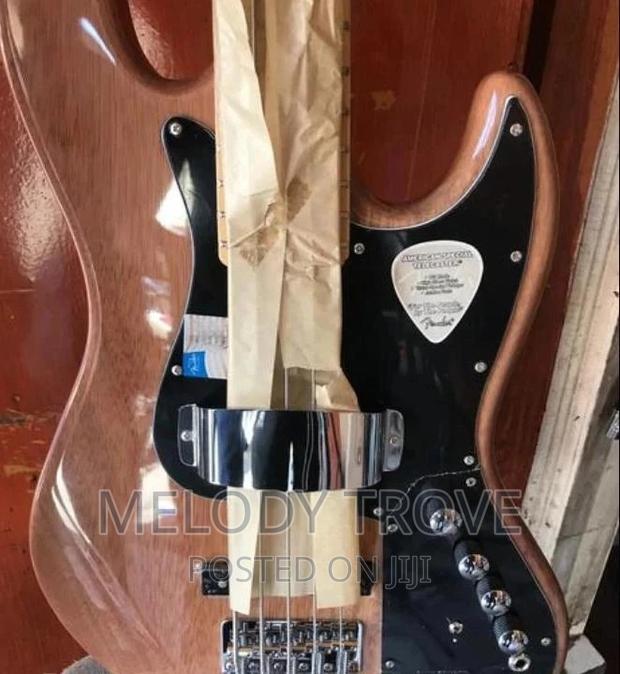 Bass Guitar (Active) · Photo 4