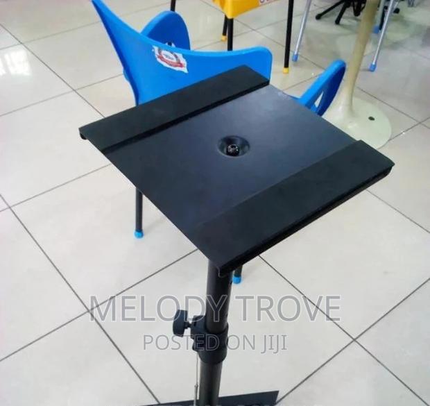 Speaker/Studio Monitor Stand · Photo 1