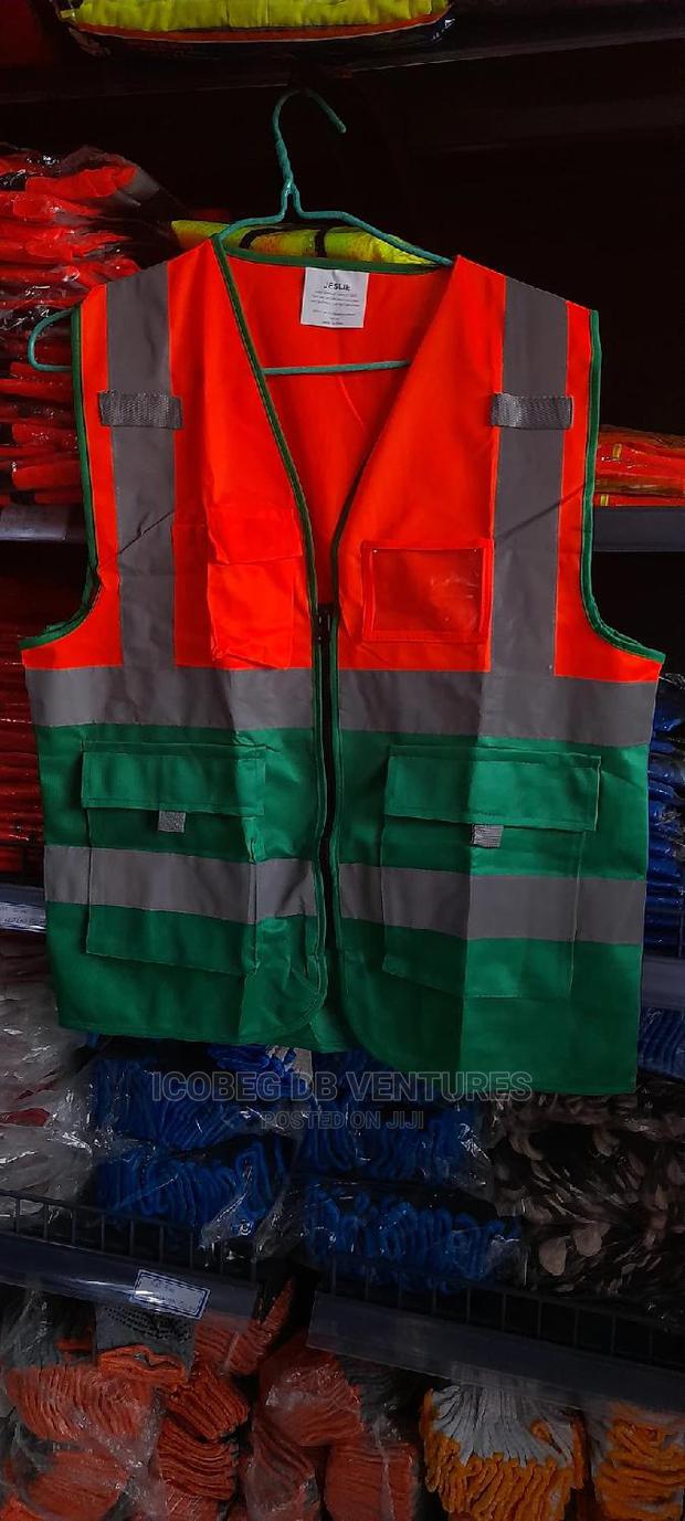 Reflective Vest/Empiral Double-coloured Vest/Reflector · Photo 4
