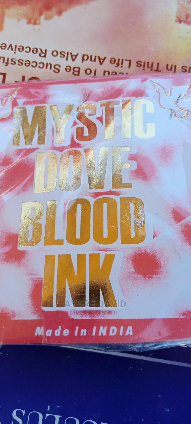 Dove Blood Ink · Photo 3