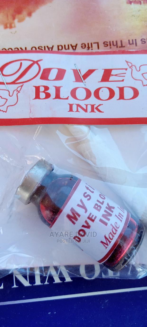 Dove Blood Ink · Photo 4