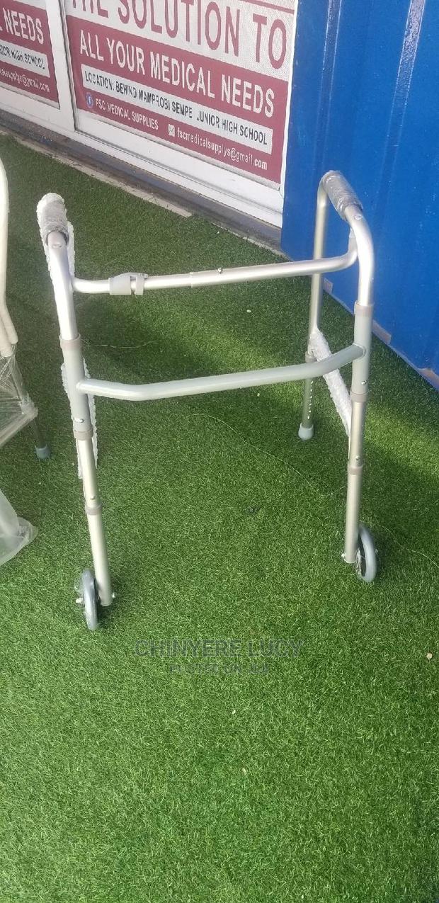 Zimmer Frame · Photo 2