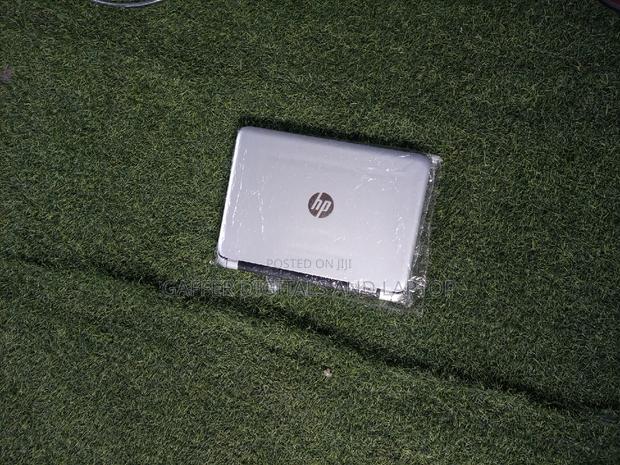 New Laptop HP Pavilion 14 4GB Intel Core I3 SSD 350GB · Photo 3